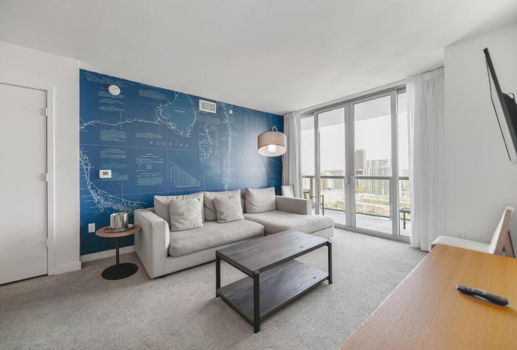 Awesome 2Br Condo Beachwalk Resort Hallandale Beach Exterior foto